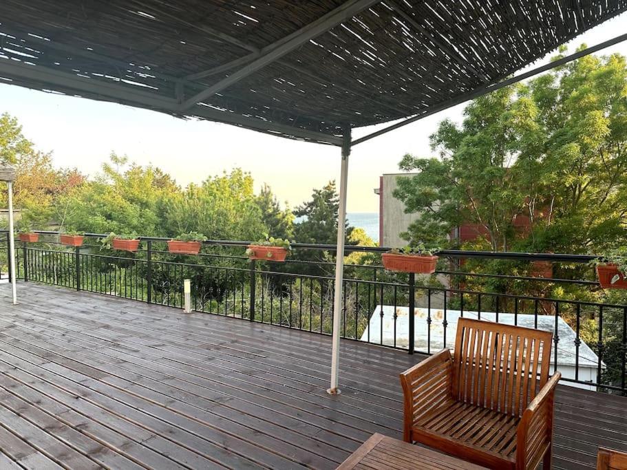 Spacious Fully Furnished Studio In Kavarna Apart Hotel ภายนอก รูปภาพ