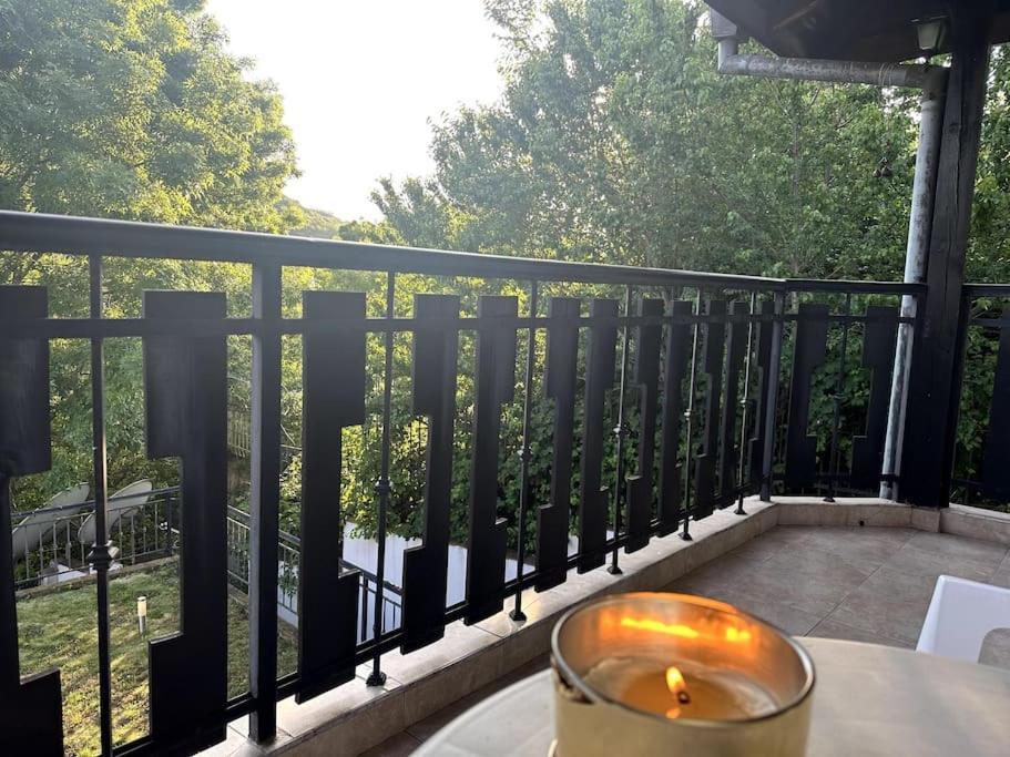 Spacious Fully Furnished Studio In Kavarna Apart Hotel ภายนอก รูปภาพ